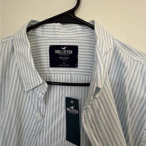 Hollister Men's Light Blue and White Striped Shirt